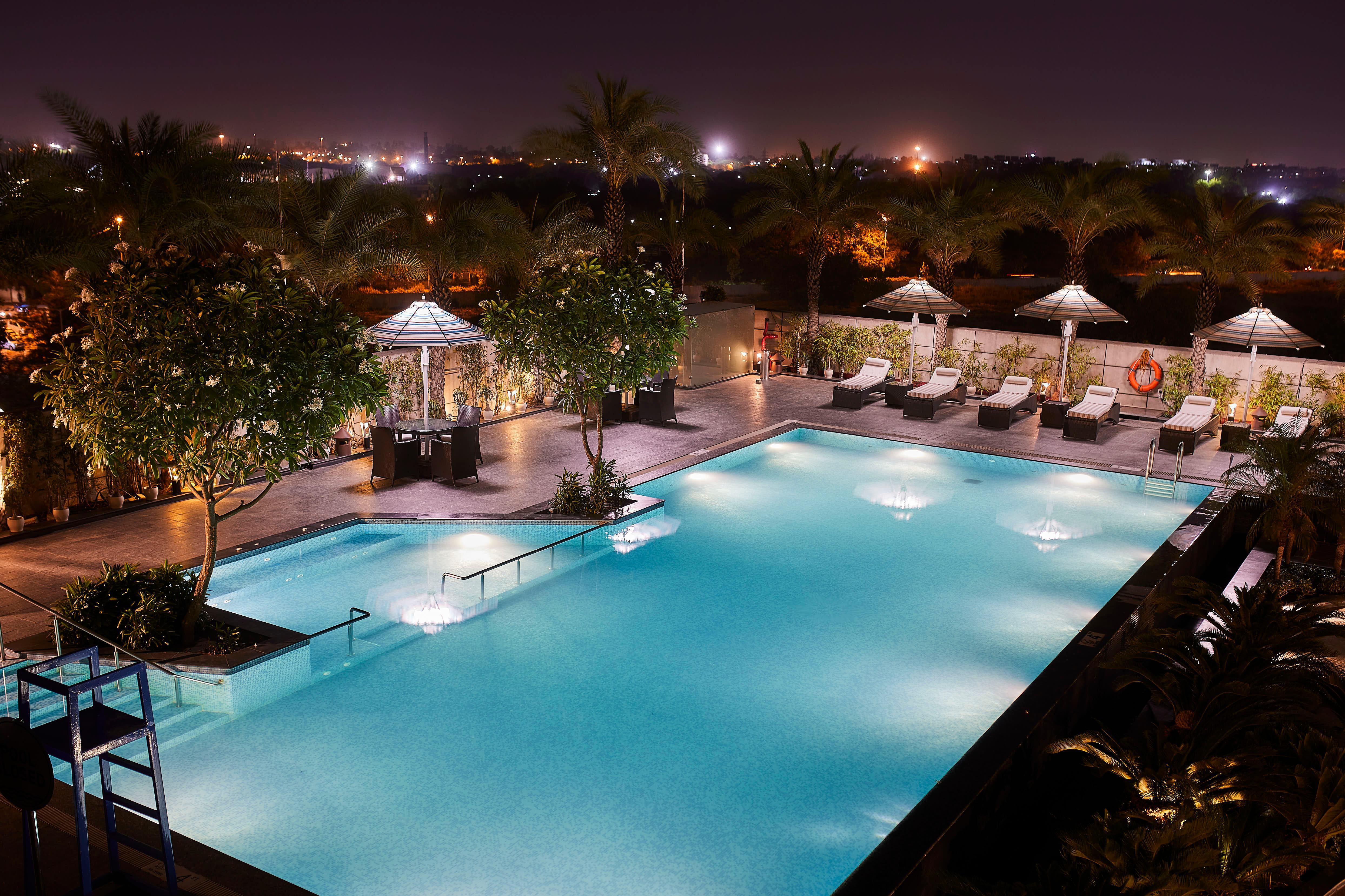 Crowne Plaza New Delhi Rohini By Ihg Hotel Bagian luar foto