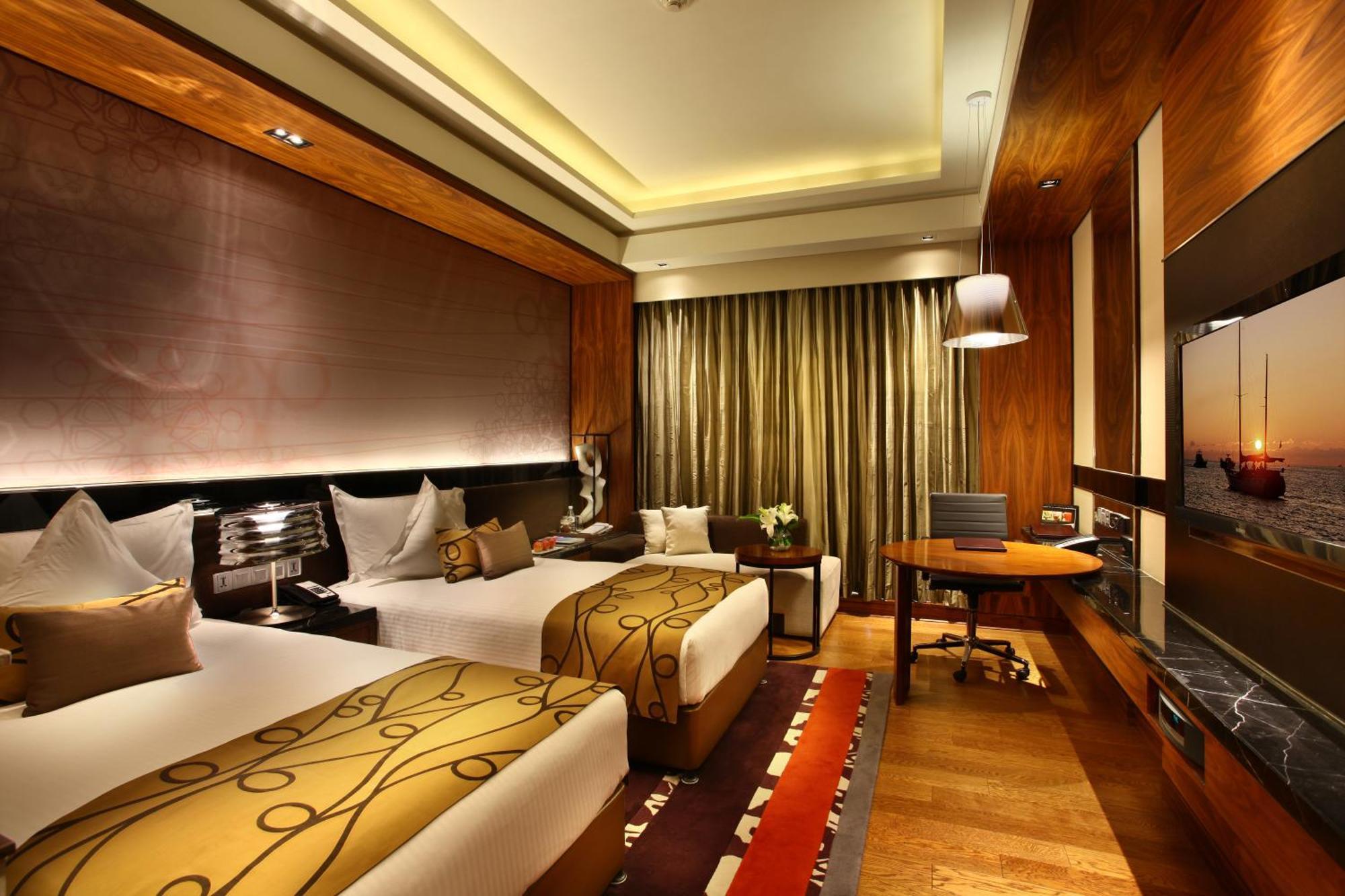 Crowne Plaza New Delhi Rohini By Ihg Hotel Bagian luar foto