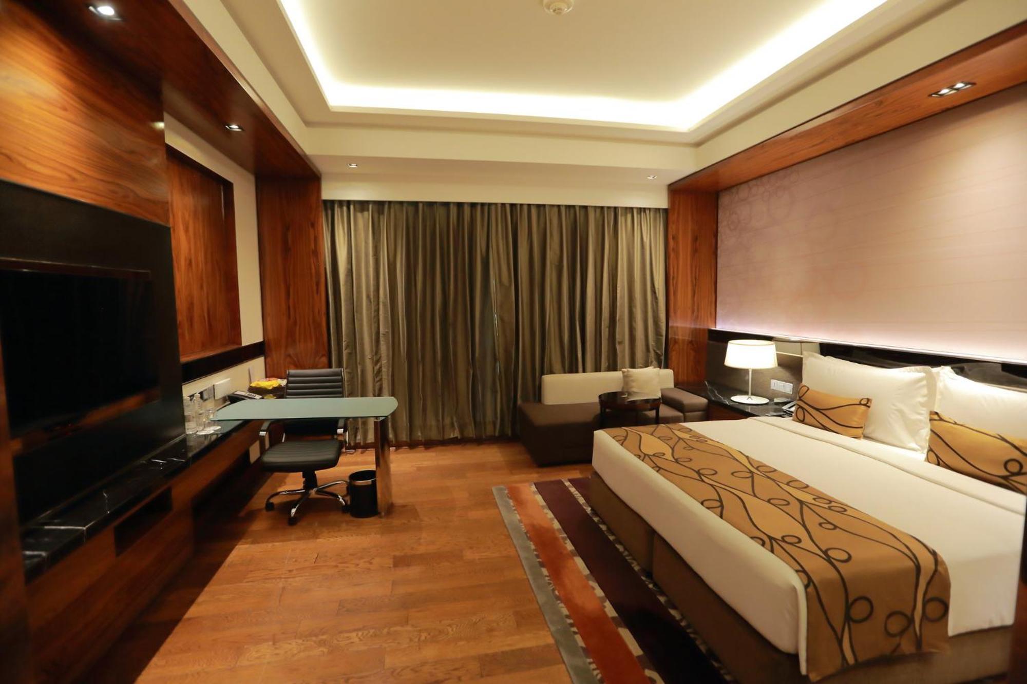 Crowne Plaza New Delhi Rohini By Ihg Hotel Bagian luar foto